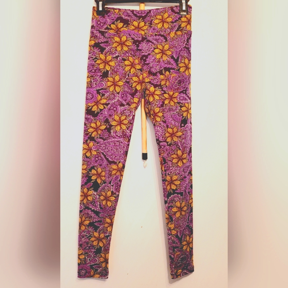 Lularoe one size‎ floral leggings. Purple and yellow. Super soft.